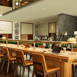 Sheraton Grand Hotel, Otel Dubai